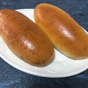 手ごねで作る！シンプルなコッペパン♪